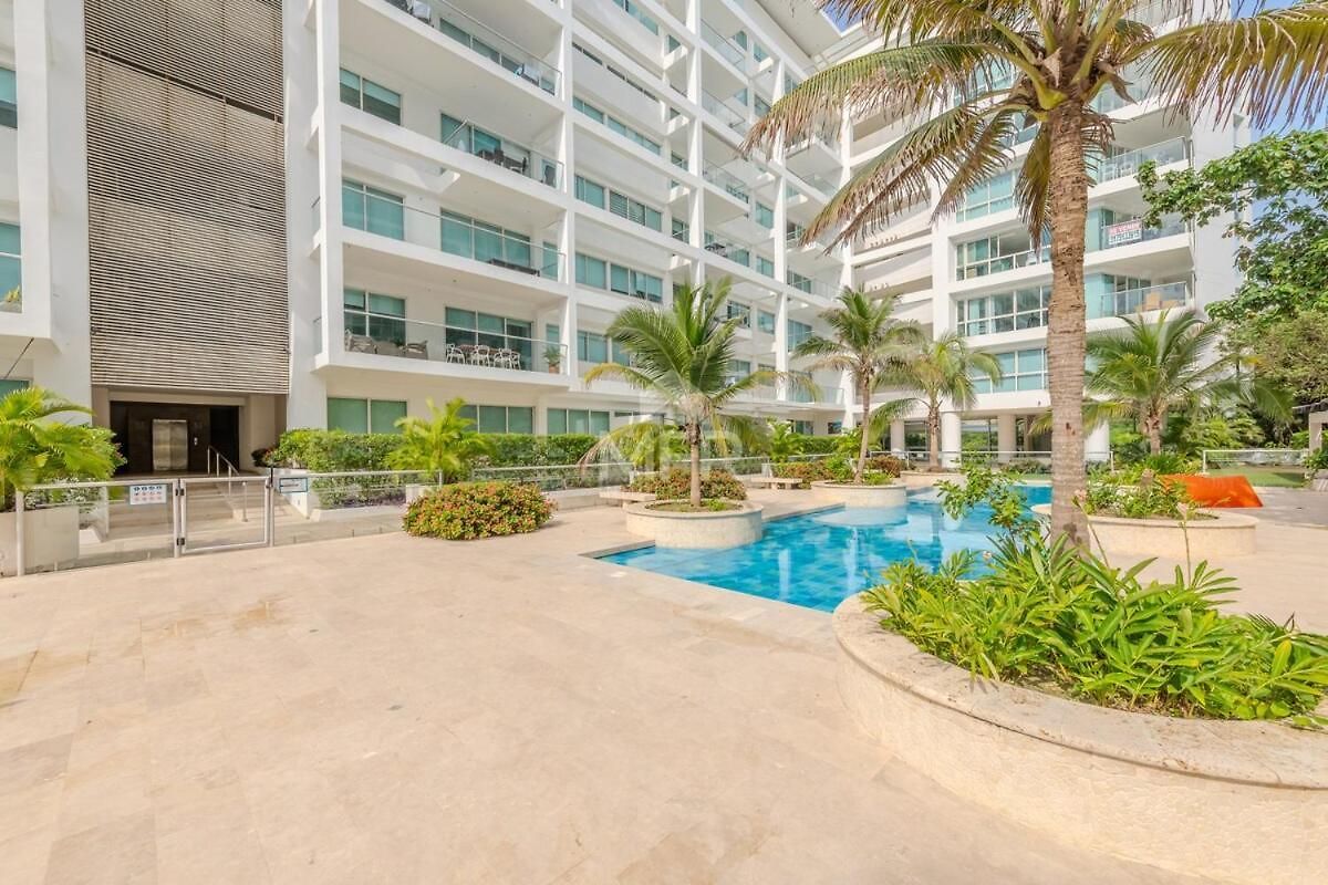 Morros 3, 1 Bedroom & Seaview Apartment *